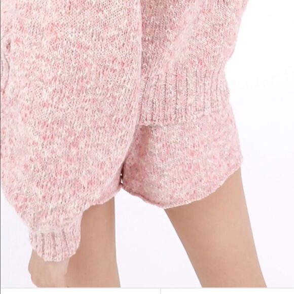 New 2-Piece SET!! Poppy Crewneck Sweater and Shorts - Picture 7 of 7